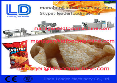 ফ্রাইড স্কয়ার Doritos ভুট্টা চিপস মেকিং মেশিন, 220kg / ঘঃ Extruded খাবার যন্ত্রপাতি